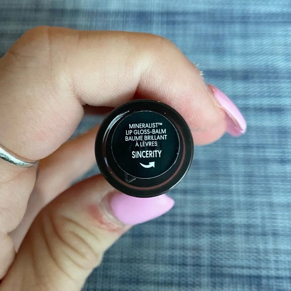 bareMinerals “sincerity” mineralist lip gloss - Picture 3 of 5